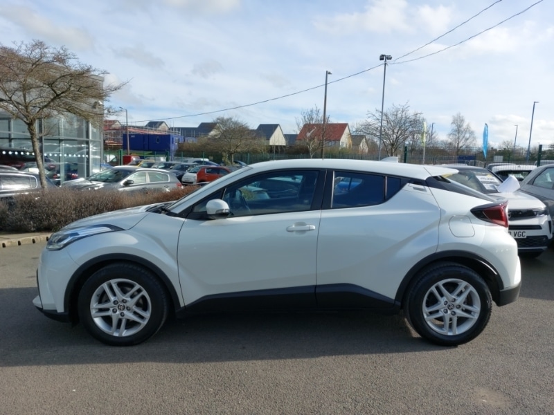 Used Toyota C-HR 2023 for sale - 77652582: Photo 4