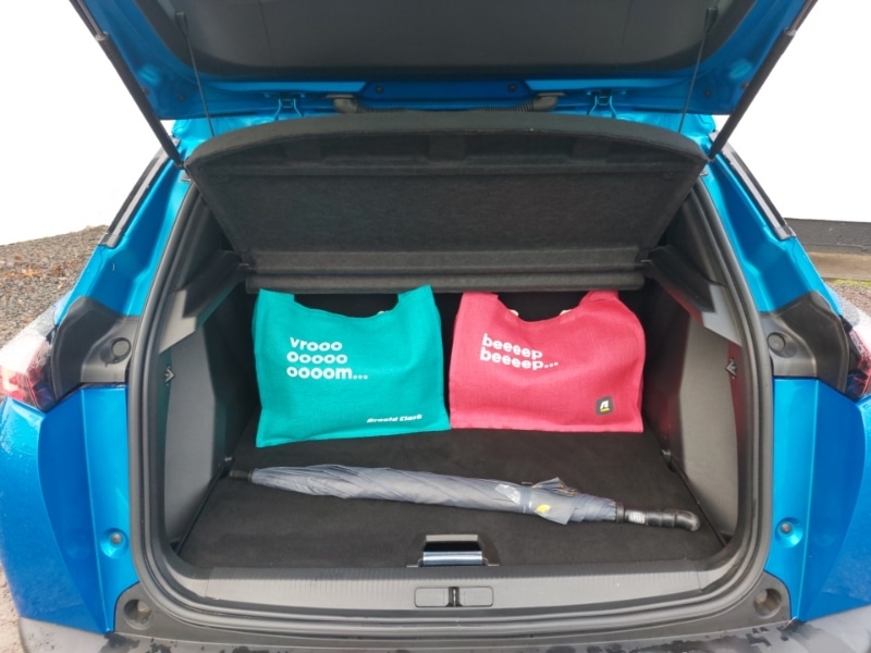 Used Peugeot 2008 2022 for sale - 77190119: Photo 8