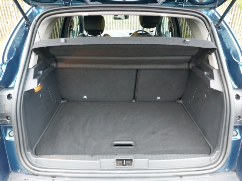 Used Renault Captur 2020 for sale - 77454404: Photo 8