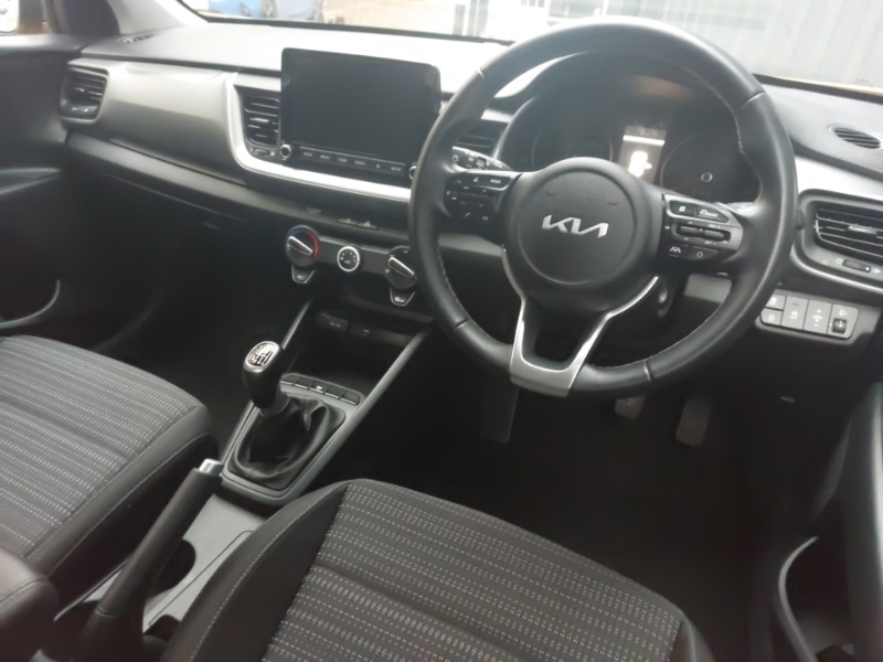 Used Kia Stonic 2023 for sale - 76757659: Photo 10