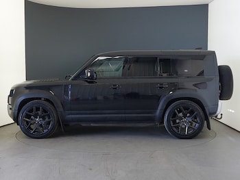 Used Land Rover Defender 2020 for sale - 78439744: Photo