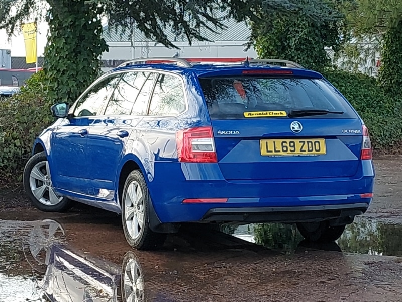 Used Skoda Octavia 2020 for sale - 76987511: Photo 3