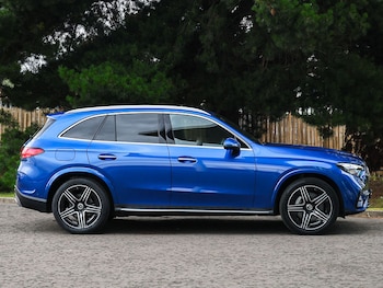 Used Mercedes-Benz GLC 2023 for sale - 75583429: Photo