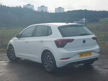 Used Volkswagen Polo 2023 for sale - 77986308: Photo