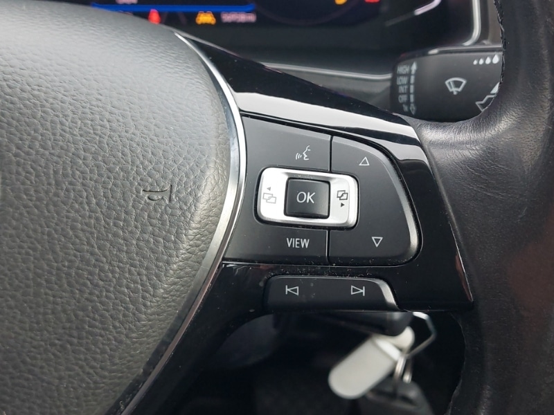 Used Volkswagen T-Roc 2020 for sale - 77630480: Photo 12