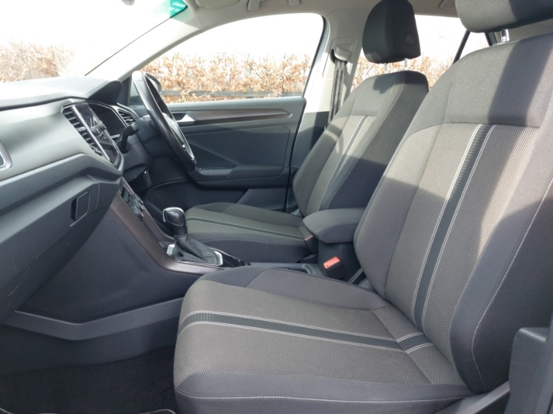 Used Volkswagen T-Roc 2020 for sale - 77630480: Photo 5