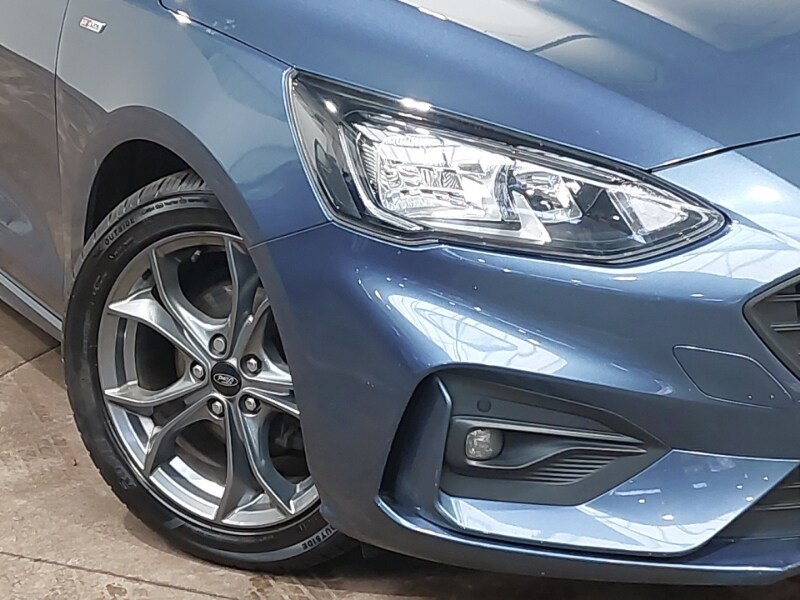 Used Ford Focus 2020 for sale - 77907176: Photo 9