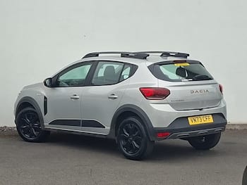 Used Dacia Sandero Stepway 2023 for sale - 79704507: Photo