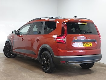 Used Dacia Jogger 2023 for sale - 77046735: Photo