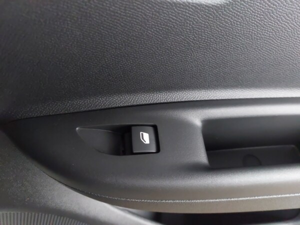 Used Vauxhall Mokka 2025 for sale - 76213000: Photo 10