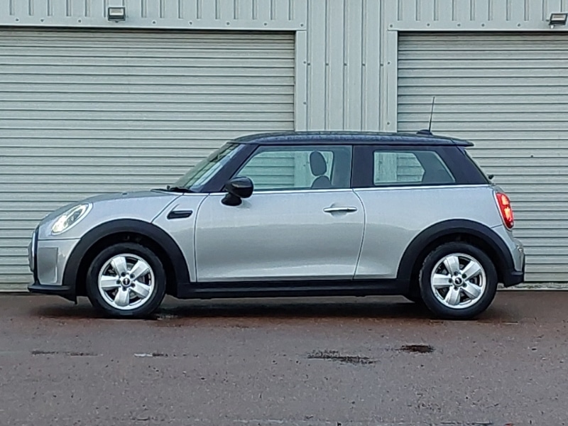 Used MINI Hatch 2023 for sale - 76970942: Photo 4