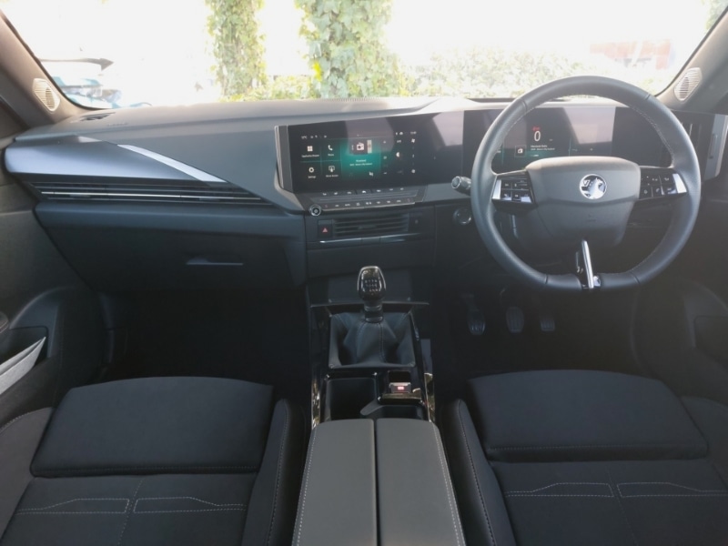 Used Vauxhall Astra 2025 for sale - 77992302: Photo 2