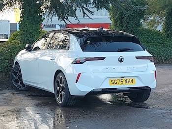 Used Vauxhall Astra 2025 for sale - 77992302: Photo