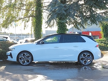 Used Vauxhall Astra 2025 for sale - 77992302: Photo