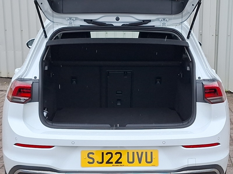 Used Volkswagen Golf 2022 for sale - 76435382: Photo 8