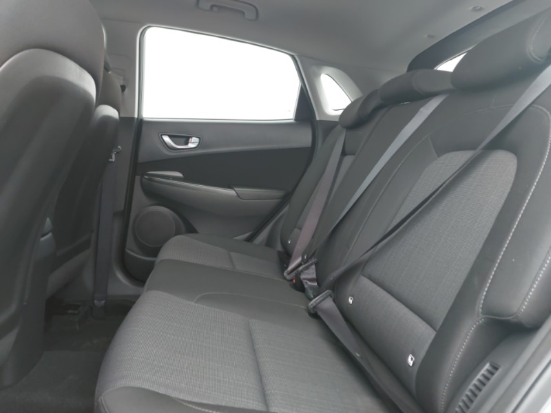 Used Hyundai KONA 2023 for sale - 77983163: Photo 6