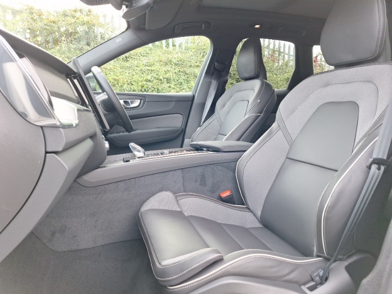 Used Volvo XC60 2025 for sale - 76636478: Photo 5