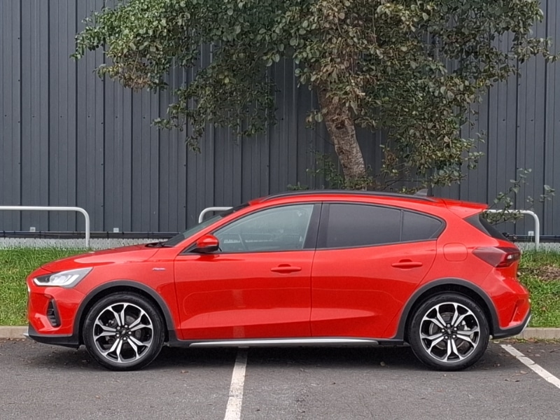 Used Ford Focus 2022 for sale - 76770997: Photo 4