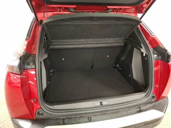 Used Peugeot 2008 2023 for sale - 76220915: Photo 8