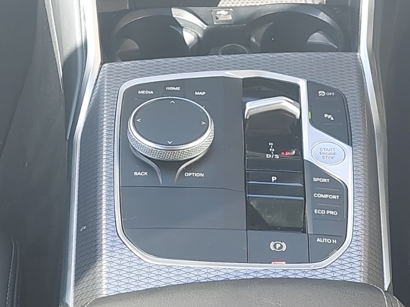 Used BMW 3 Series 2024 for sale - 76614631: Photo 11