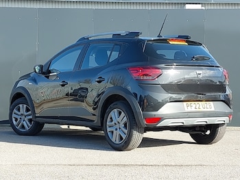 Used Dacia Sandero Stepway 2022 for sale - 78423221: Photo