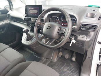 Used Citroen Berlingo 2023 for sale - 78581028: Photo