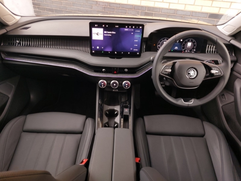 Used Skoda Superb 2024 for sale - 76624187: Photo 2