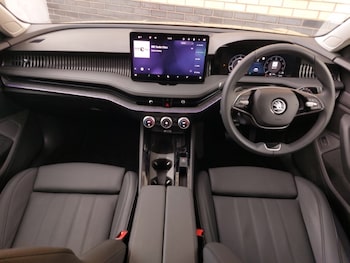 Used Skoda Superb 2024 for sale - 76624187: Photo