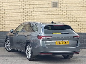 Used Skoda Superb 2024 for sale - 76624187: Photo