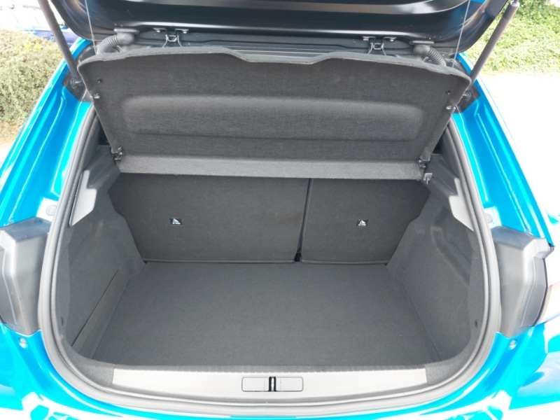 Used Peugeot 208 2020 for sale - 76771211: Photo 8