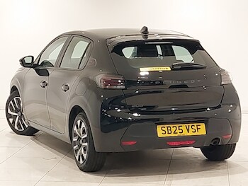 Used Peugeot 208 2025 for sale - 77509412: Photo