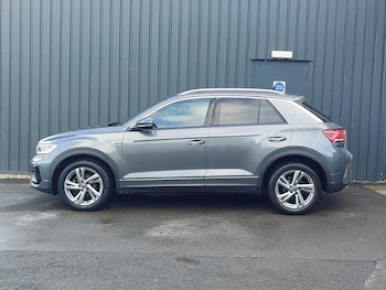 Used Volkswagen T-Roc 2022 for sale - 77229163: Photo
