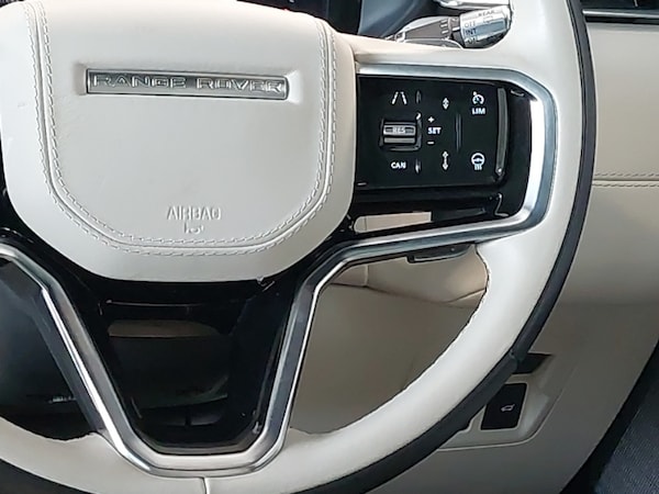 Used Land Rover Range Rover Velar 2021 for sale - 76321188: Photo 11