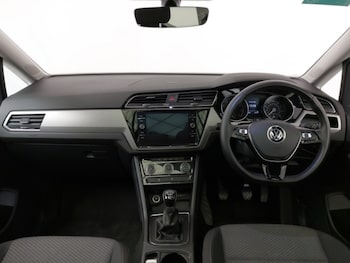 Used Volkswagen Touran 2021 for sale - 78264142: Photo