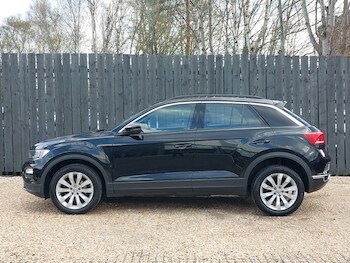 Used Volkswagen T-Roc 2020 for sale - 78364957: Photo
