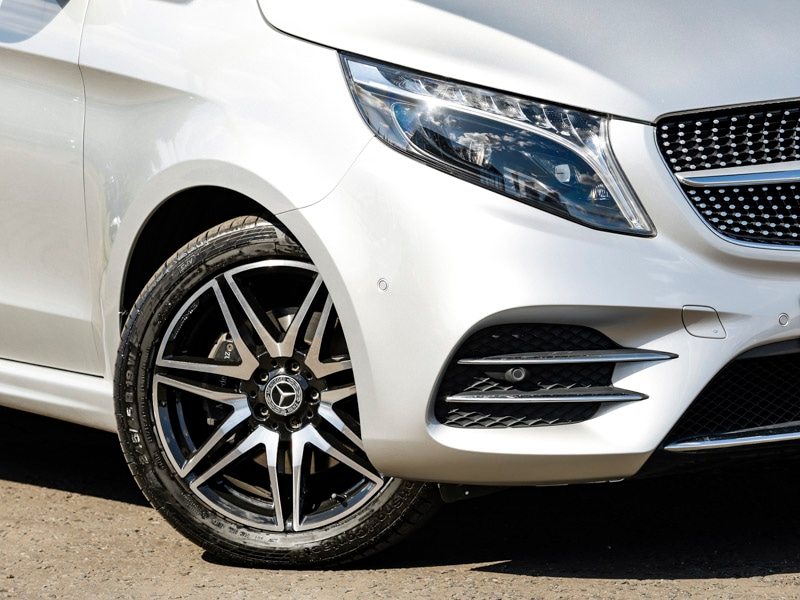 Used Mercedes-Benz V-Class 2023 for sale - 76860825: Photo 10