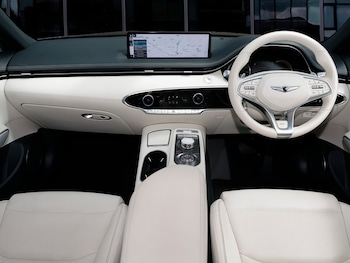 Used Genesis GV70 2023 for sale - 78912130: Photo