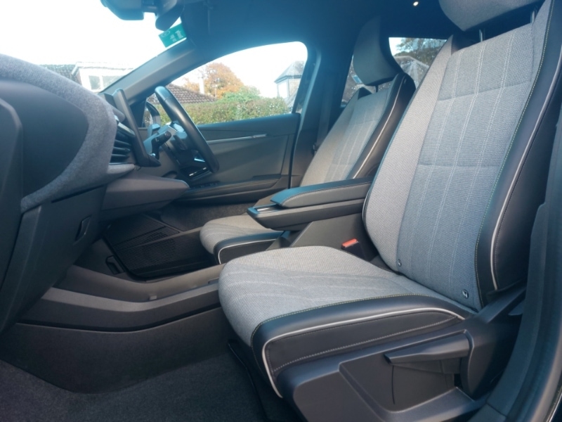 Used Renault Megane E Tech 2022 for sale - 76906893: Photo 5