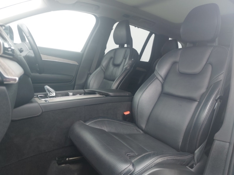 Used Volvo XC90 2021 for sale - 76365839: Photo 5