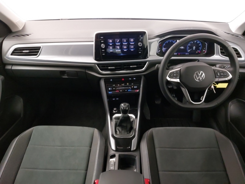 Used Volkswagen T-Roc 2022 for sale - 76770410: Photo 2