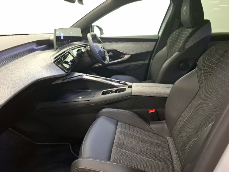 Used Peugeot 3008 2025 for sale - 76749383: Photo 5