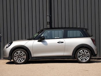 Used MINI Cooper 2025 for sale - 78983095: Photo