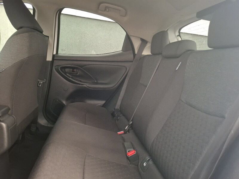 Used Toyota Yaris 2022 for sale - 77197141: Photo 6