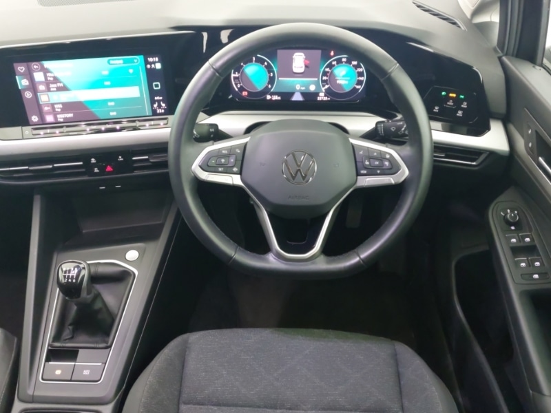 Used Volkswagen Golf 2024 for sale - 77304695: Photo 7