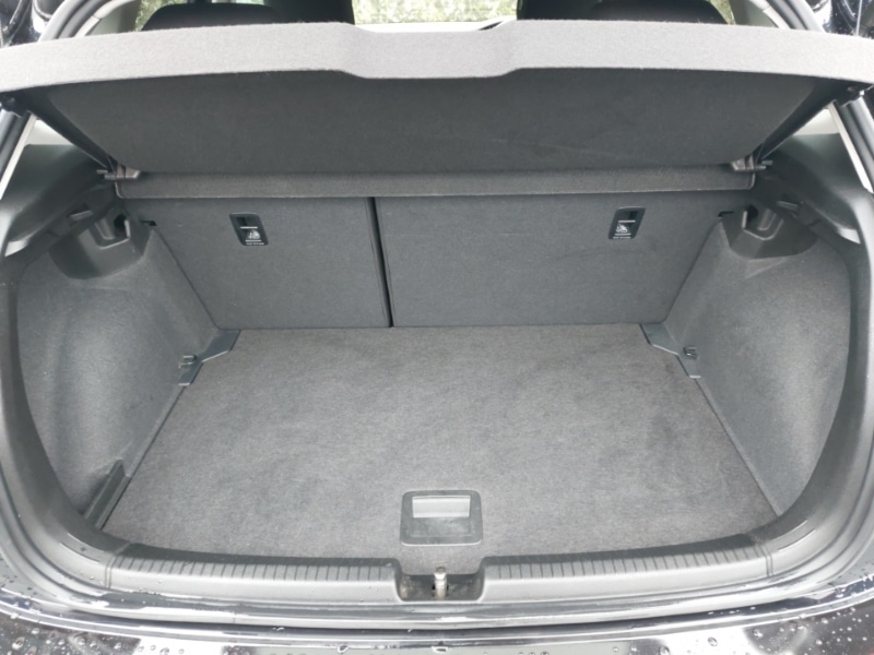 Used Volkswagen Polo 2024 for sale - 77518886: Photo 8