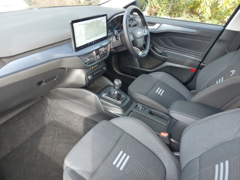 Used Ford Focus 2023 for sale - 77410490: Photo 5