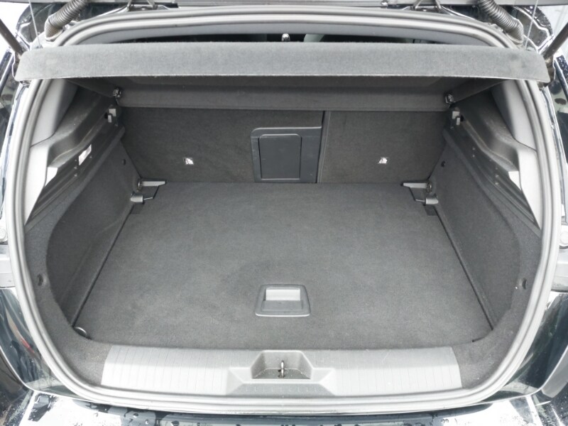 Used Vauxhall Astra 2022 for sale - 77877042: Photo 8