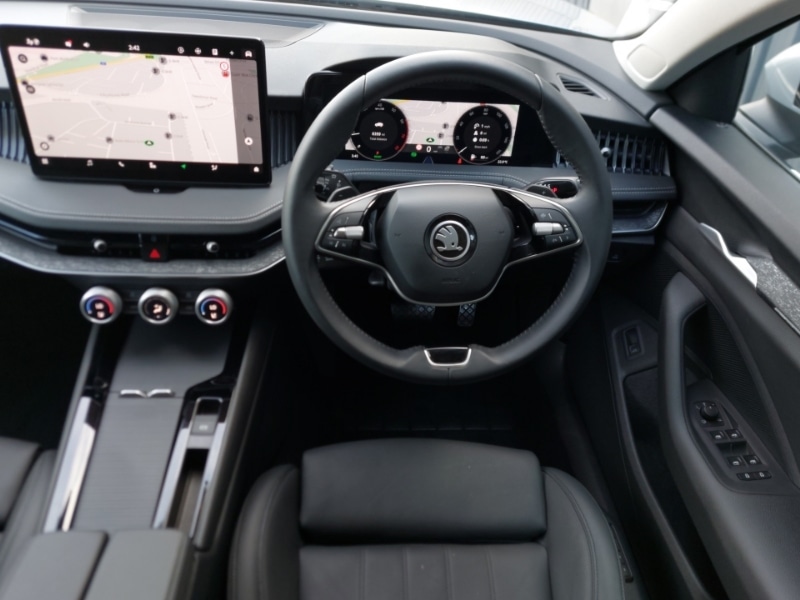 Used Skoda Superb 2024 for sale - 76456197: Photo 7