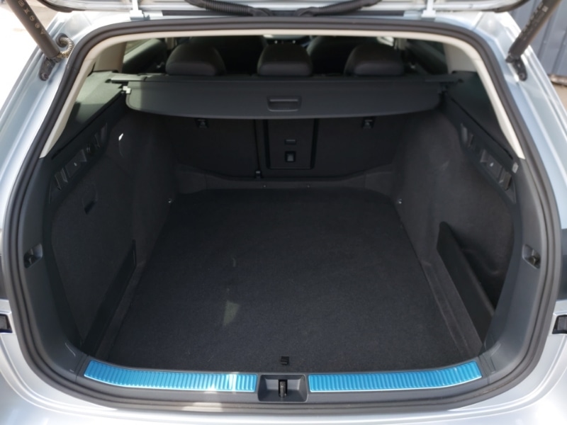 Used Skoda Superb 2024 for sale - 76456197: Photo 8