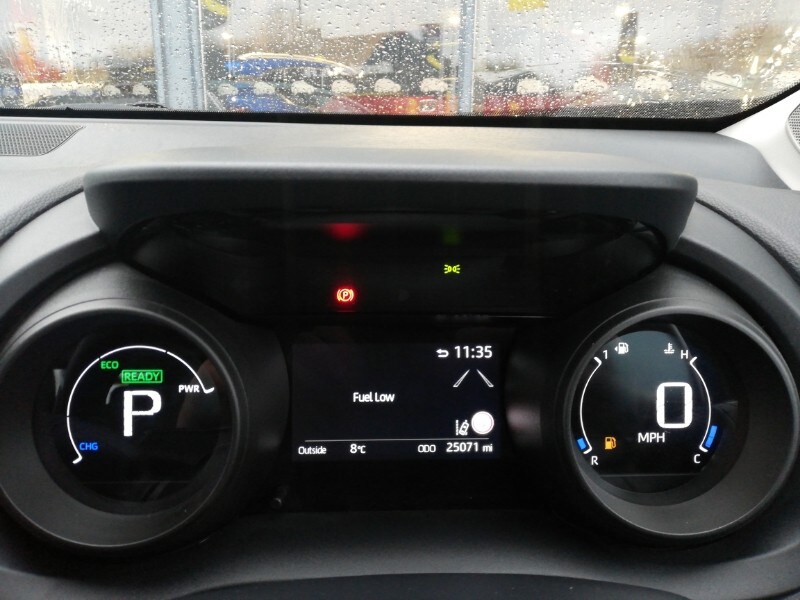 Used Toyota Yaris Cross 2022 for sale - 77184558: Photo 11